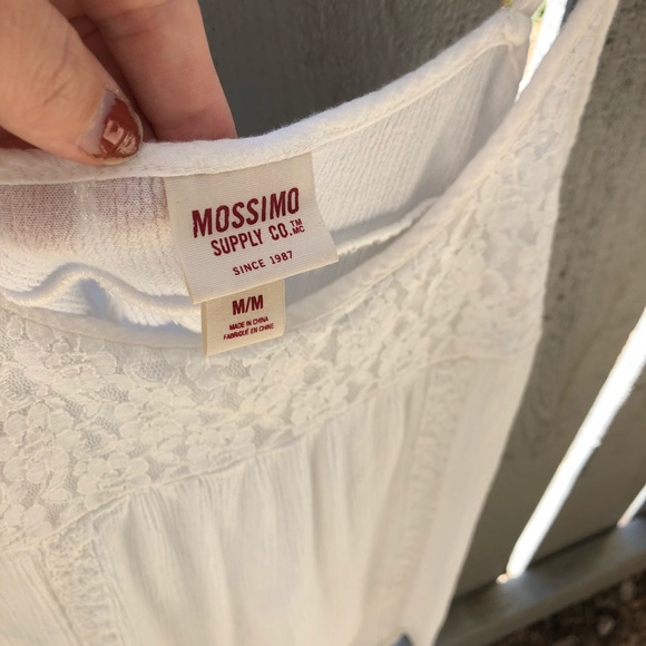 Mossimo spaghetti strap top - Picture 2 of 4